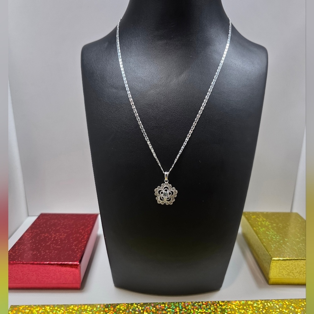 Intricate Silver Floral Pendant Necklace